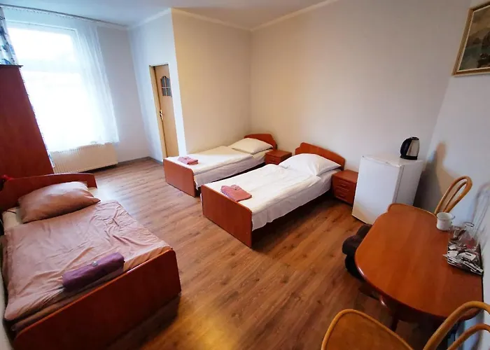 Vendégház Stary Ratusz Kostomloty